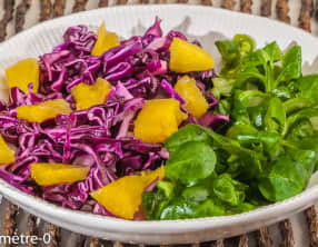 Salade de chou rouge à l'ananas