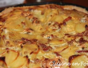 Tarte aux pommes de terre et à la fourme d’Ambert