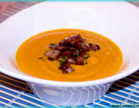 Velouté de patates douces au lait de coco