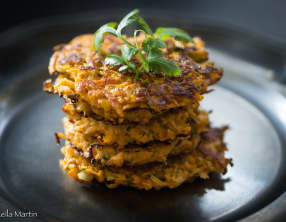 Galettes de patate douce, coriandre et gingembre