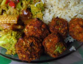 Boulettes végétales de brocoli ou romanesco aux amandes