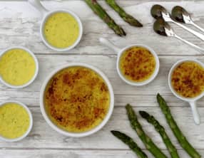 Crème brulée aux asperges et parmesan