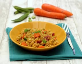 Blésotto aux petits-pois, fêves, carotte et bacon