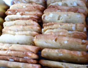 Biscuits croquants à l'écorce de citron confite
