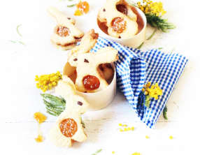 Biscuits à la noix de coco, confiture d'oranges clémentines