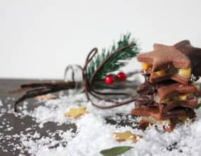 Biscuits chocolat fourrés à la marmelade de clémentines et de pommes