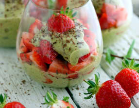 Tiramisu aux fraises et avocat