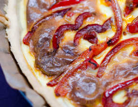 Quiche au chorizo et au poivron rouge