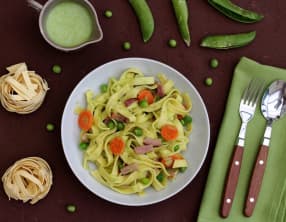 Tagliatelle au coulis de petits-pois