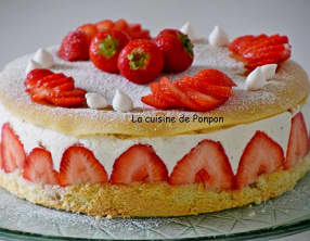 Fraisier au sirop de fraise-basilic et liqueur de basilic sans beurre