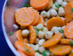 Salade de carottes aux pois chiches