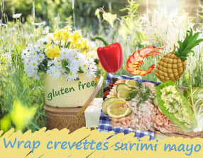Rouleaux aux crevettes, surimi, ananas, poivron, salade