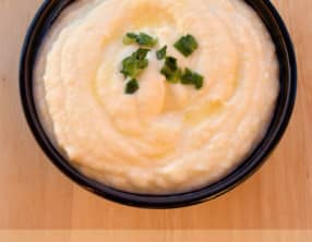 Purée de chou-fleur à l'ail et à la ricotta