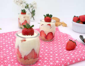 Tiramisu aux fraises et chocolat blanc