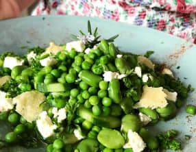 Green Fattouch et son pain pita
