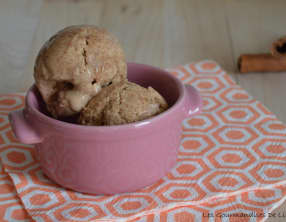 Glace à la cannelle