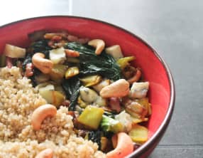 Quinoa, fondue de poireaux et épinards