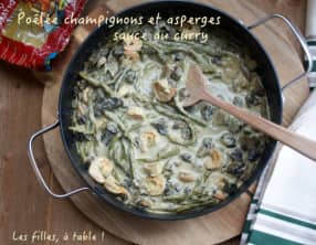 Poêlée de crevettes, champignons et asperges, sauce au curry