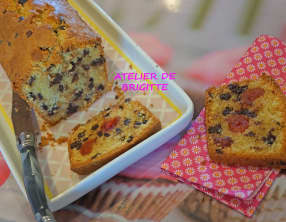 Cake pépites de chocolat et cerises confites