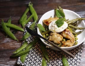 Aiguillettes de poulet à la burrata et aux légumes de printemps
