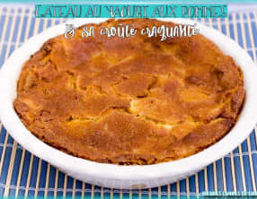 Gâteau au yaourt aux pommes et sa croûte craquante