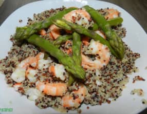 Quinoa aux scampis et asperges vertes