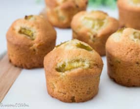Muffins à la rhubarbe