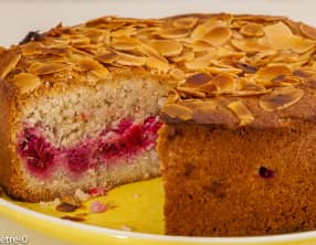 Gâteau aux framboises et aux blancs d'oeufs