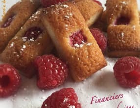 Financiers aux framboises