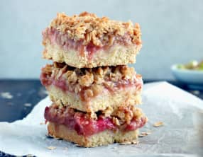 Barres crumble à la rhubarbe