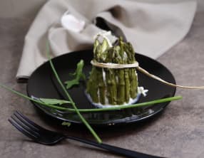 Charlottes d'asperges vertes au fromage frais