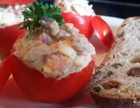 Tomates farcies aux sardines