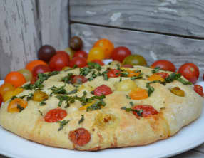 Focaccia aux tomates cerises