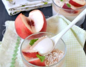 Panna cotta pêche-coco