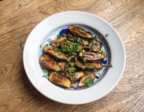 Mini-aubergines rôties aux épices