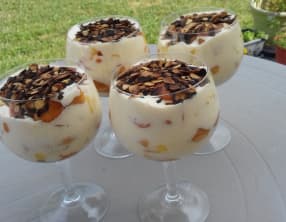 Tiramisu pêche-abricot à la fleur d'oranger