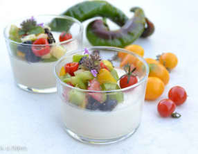 Panna cotta salée à la feta façon salade grecque