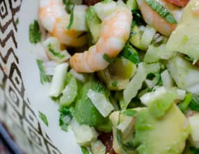 Salade de fenouil, au pamplemousse, à l'avocat et aux crevettes