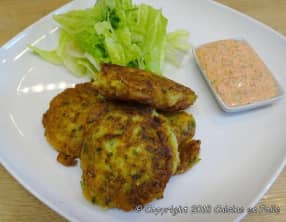 Croquettes de courgettes à la turque, sauce poivrons, coriandre, citron
