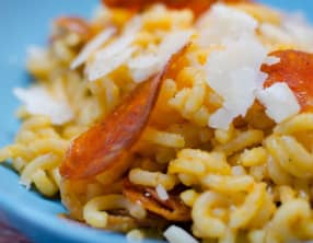 Risotto de coquillettes au chorizo et au parmesan