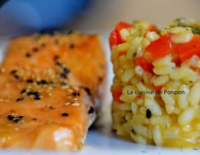 Filet de saumon mariné et son risotto au poivron rouge