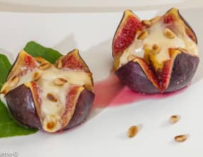 Figues farcies à la scamorza