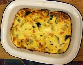 Flan d'oignons et courgettes au parmesan