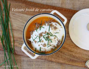 Velouté froid de carottes, crème fouettée à la verveine