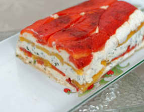 Terrine de ricotta aux poivrons marinés , basilic et miel