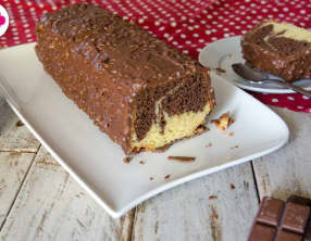 Cake marbré chocolat vanille