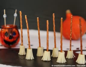 Balais de sorcières d'Halloween