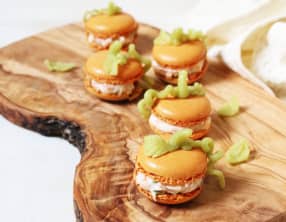 Macaron citrouille et ganache de saumon