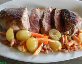 Magret de canard et ses carottes aux raisins blancs