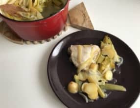 Poulet en cocotte avec poireaux et pommes de terre